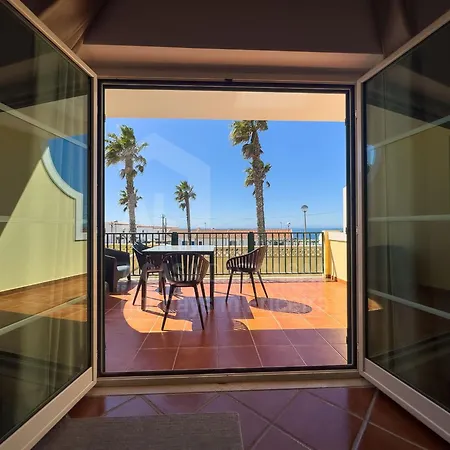 Garden Park By Acasadascasas Appartamento Ericeira